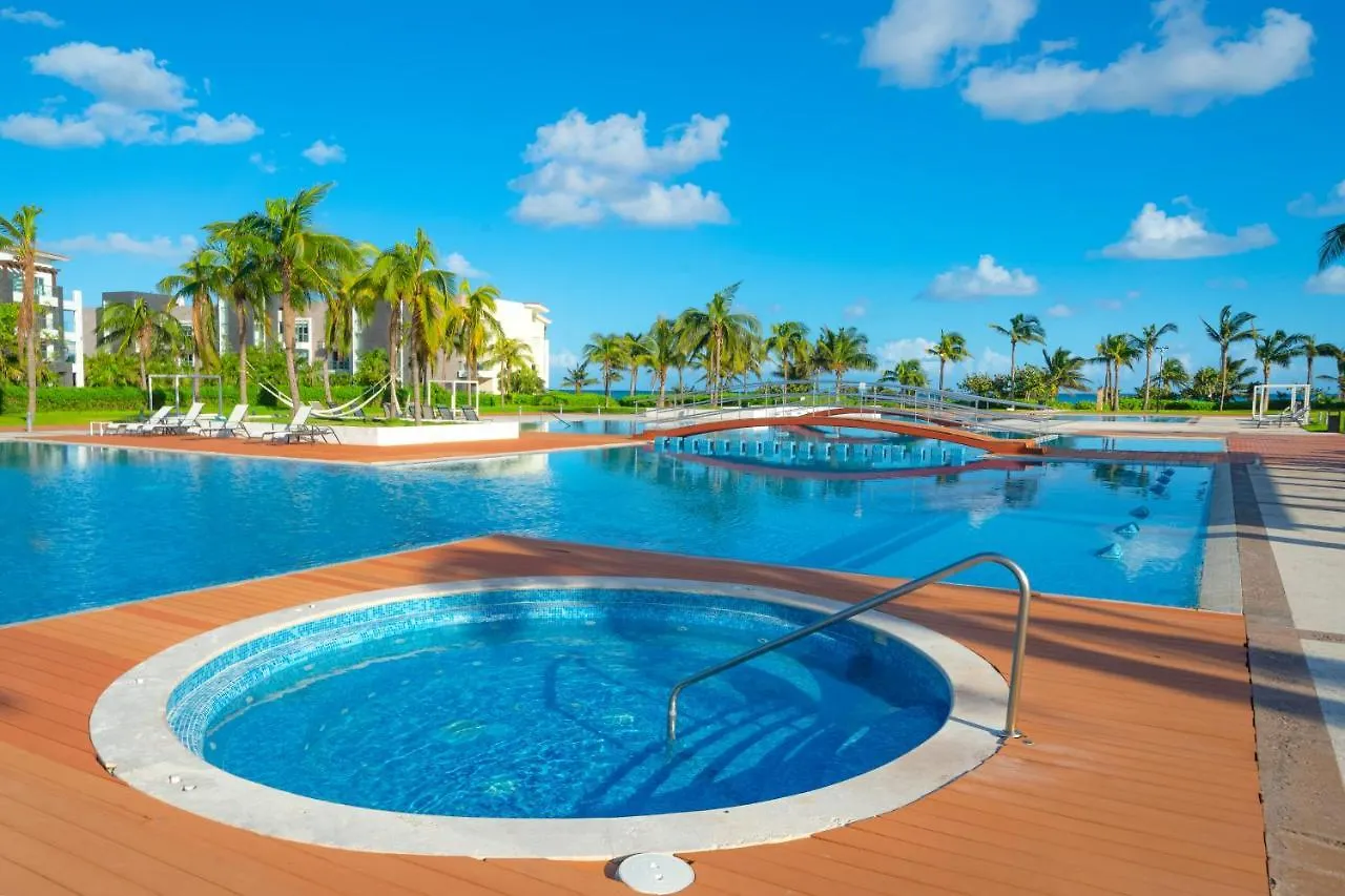 Luxury Ph With 2 Bedroom Private Beach At Mareazul - Vista Playa Playa del Carmen 0*,  Mexico